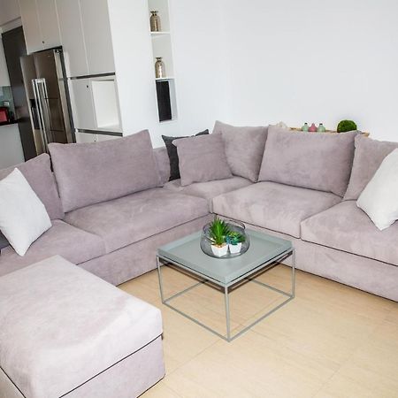 Komfort City Apartment "Elias" Mit Meerblick In Lavrio Экстерьер фото